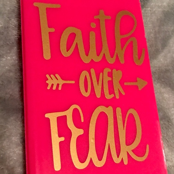 Pink Face Mask Case - Picture 1 of 5